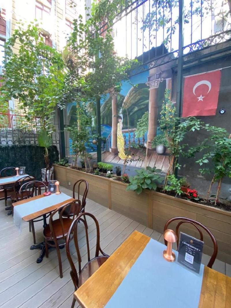 Lina Taksim Pera Former Walton İstanbul